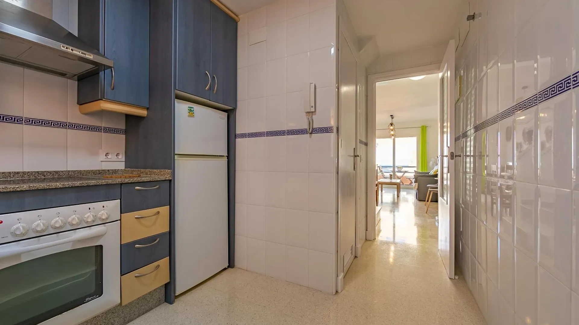 Apartamento en la playa. Tarifa España